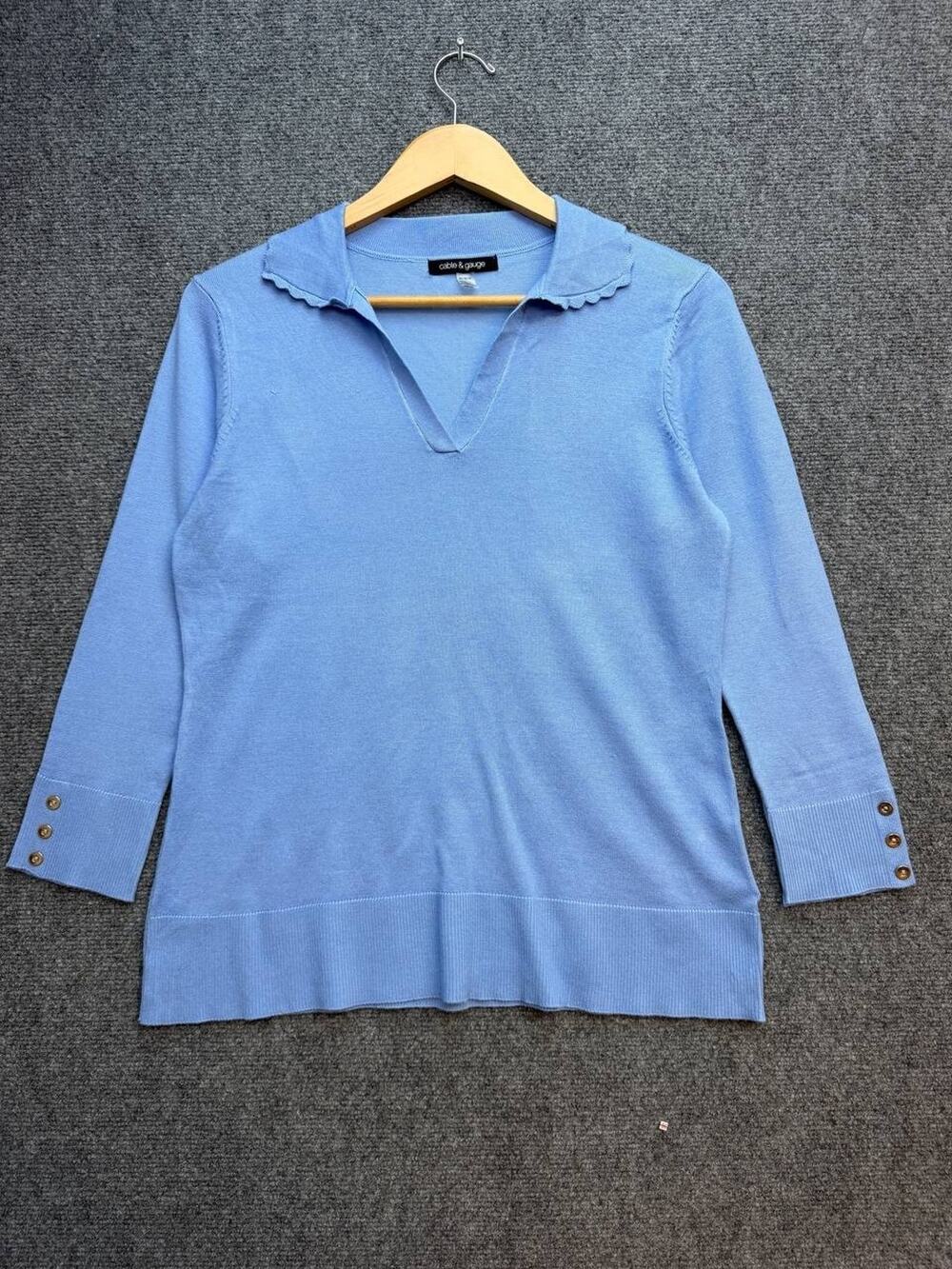 Cable & Gauge Women M Blue Scalloped Collar V Neck Knit Pullover Sweater Buttons